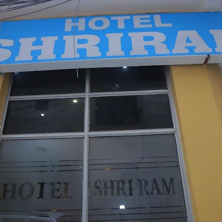 Hotel Shri Ram Nové Dillí Exteriér fotografie
